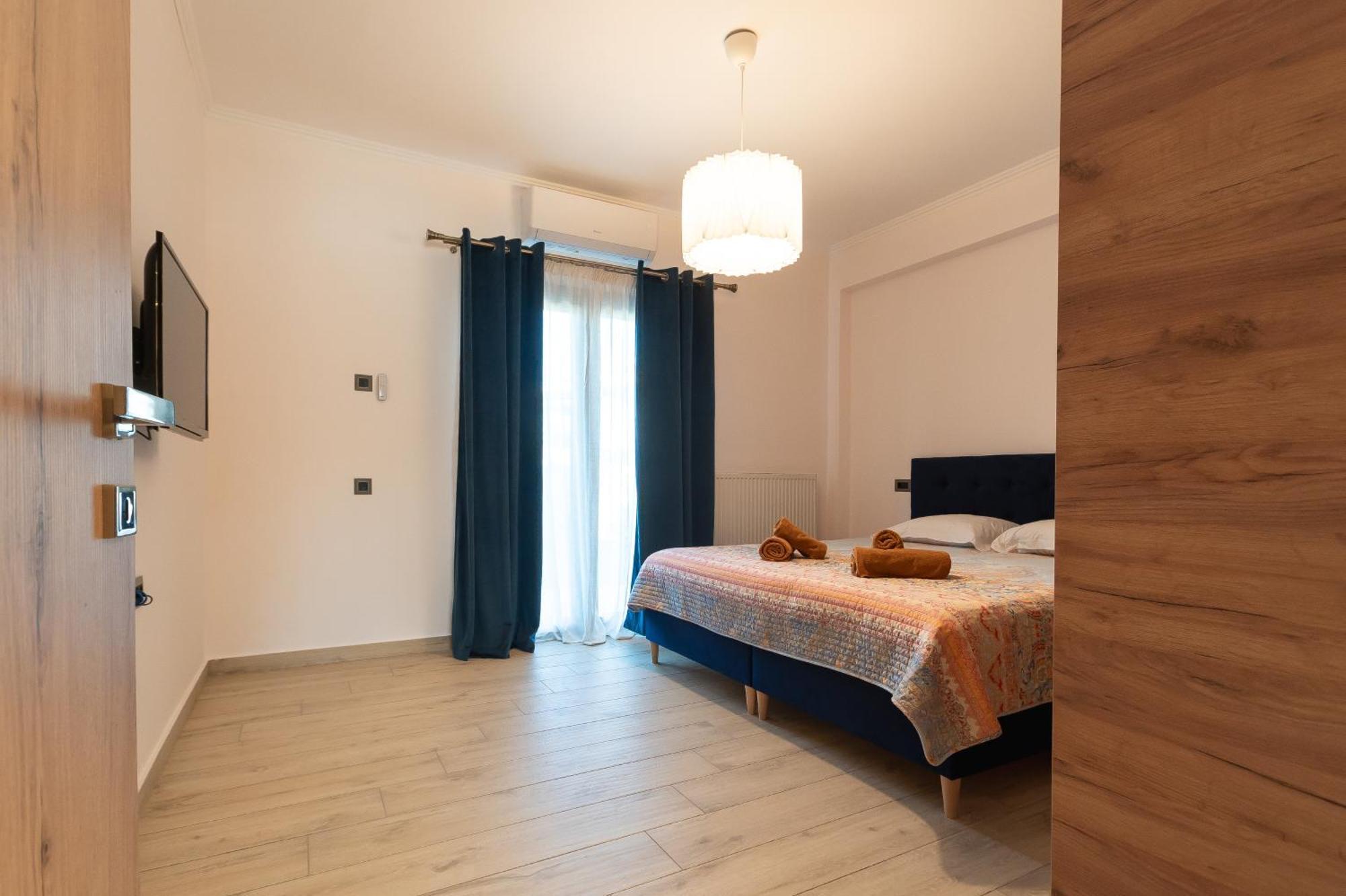 Elegance Suites Plataria Exterior photo
