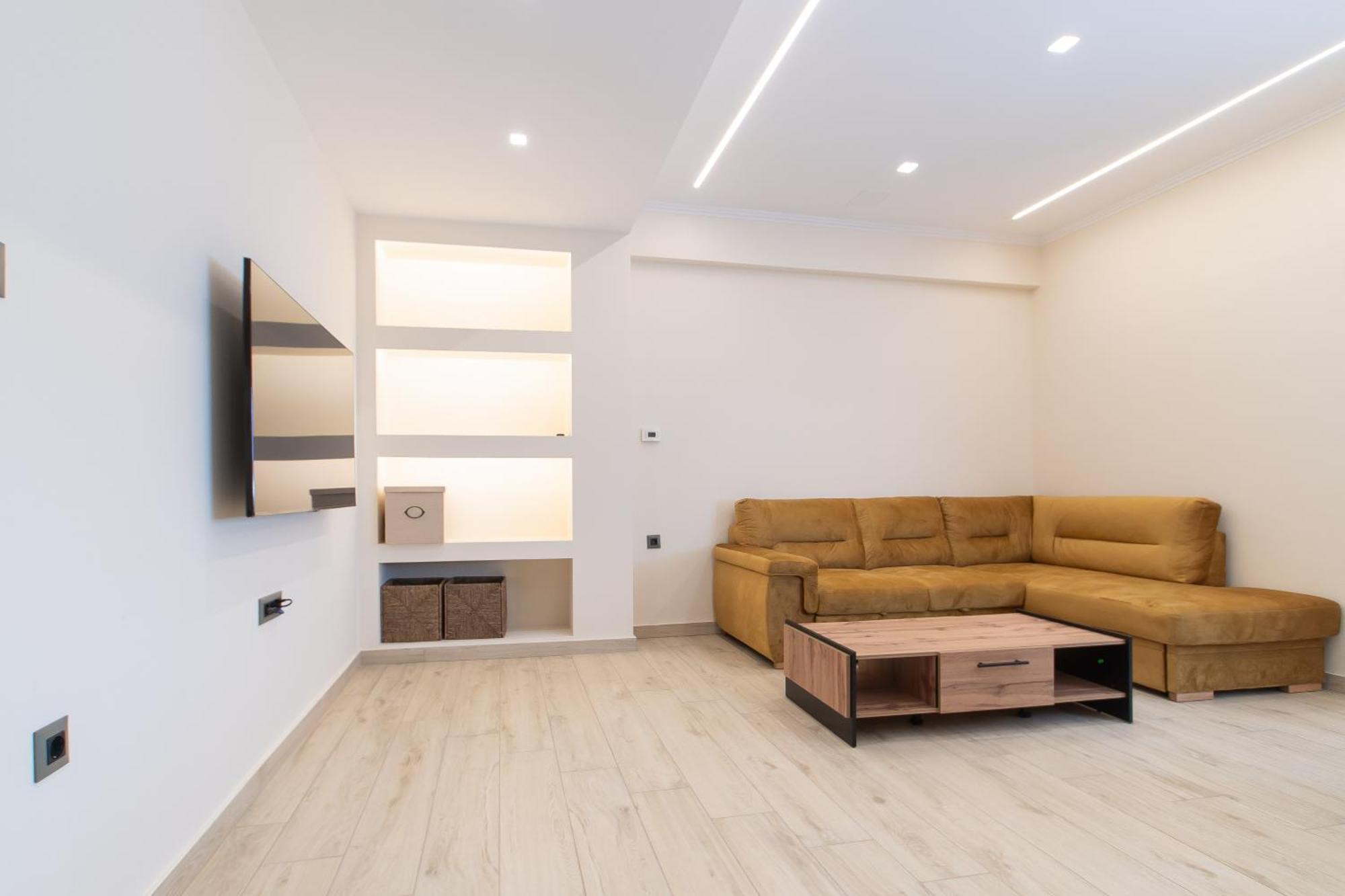 Elegance Suites Plataria Exterior photo